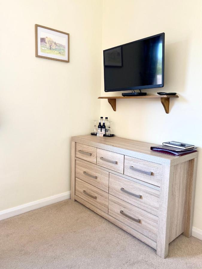 Stiles Of Ambleside Bed & Breakfast ภายนอก รูปภาพ